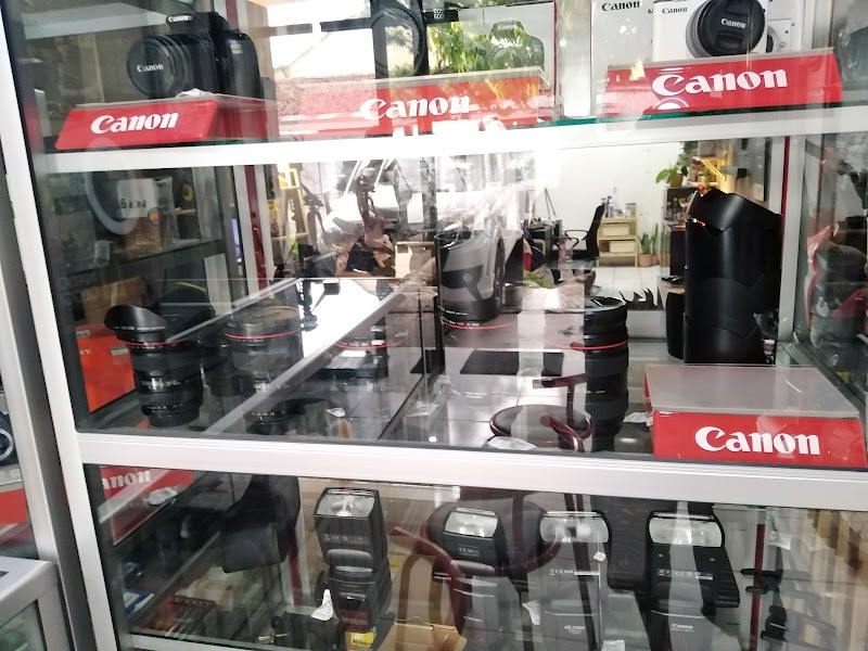 Jasmine di Jl. Wungu: Pengalaman Belanja yang Menggembirakan di Cilacap